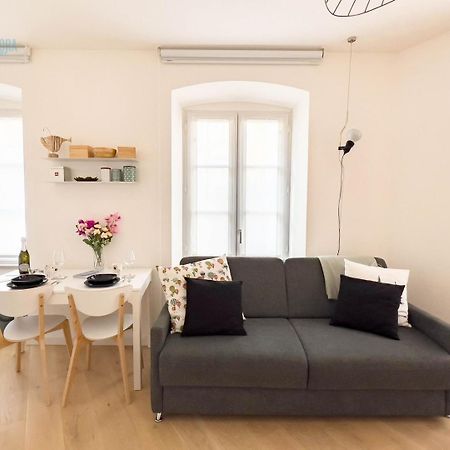 Corridoni 2B Tirabora Short Rent Leilighet Trieste Eksteriør bilde