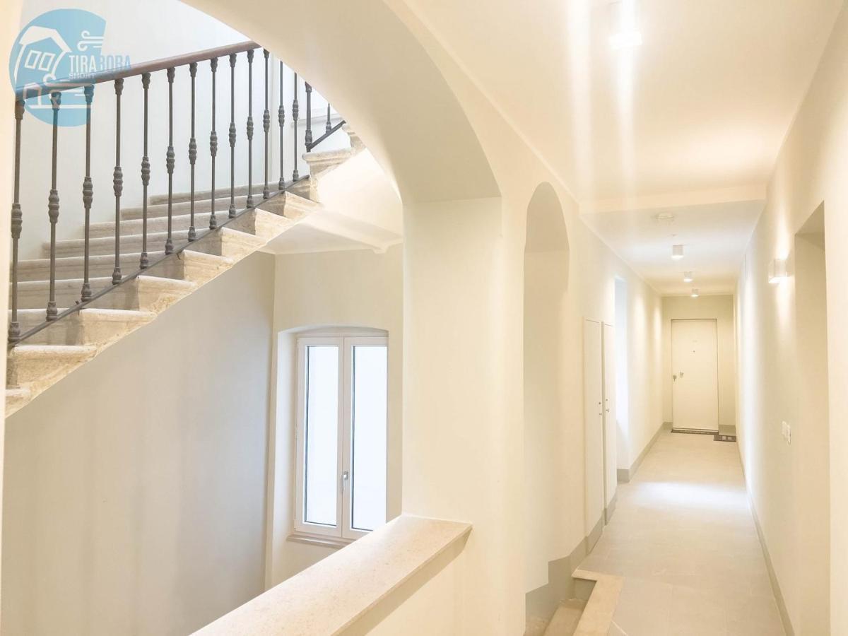 Corridoni 2B Tirabora Short Rent Leilighet Trieste Eksteriør bilde